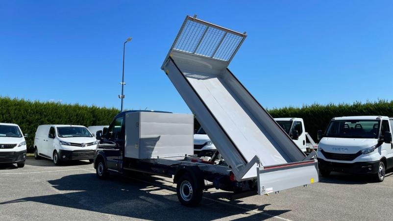 Vente en ligne Volkswagen Crafter Crafter CC L4 35 2.0 TDI 140ch Business Benne et Coffre JPM au prix de 39 540 €