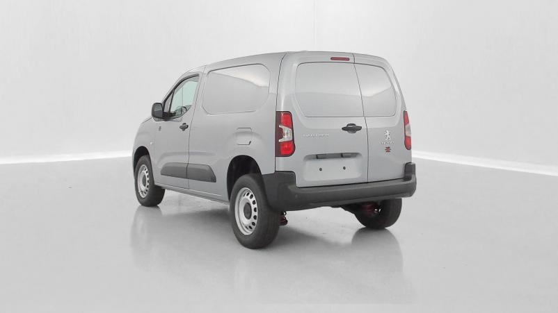 Vente en ligne Peugeot Partner Fourgon Partner M 650 1.5 BlueHDi 130ch 4WD by DANGEL au prix de 37 380 €