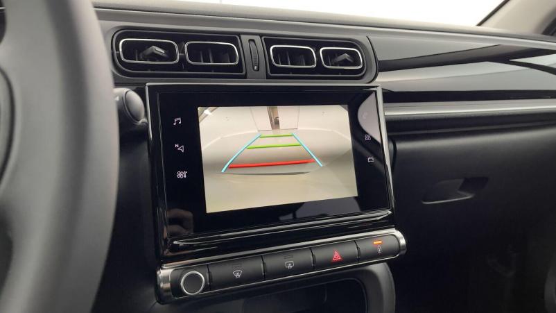 Vente en ligne Citroën C3 C3 III 1.2 PureTech 110ch Max EAT6 au prix de 18 600 €