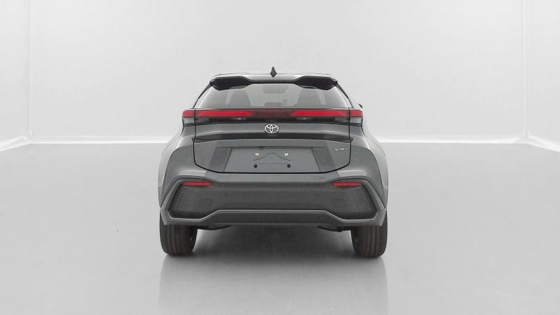 Vente en ligne Toyota C-HR C-hr II 1.8 Hybrid 140ch Design au prix de 31 700 €
