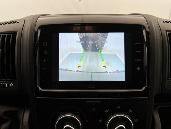 Vente en ligne Citroën Jumper Fourgon TOLE 35 L3H2 BLUEHDI 140 S S BVM6 au prix de 31 900 €