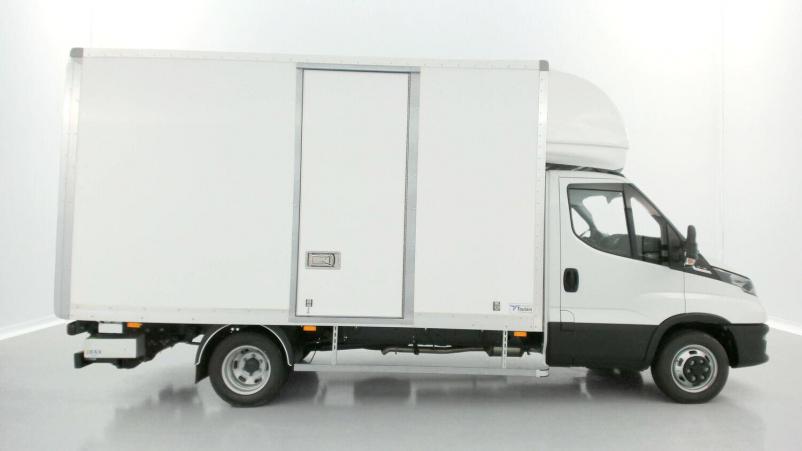 Vente en ligne Iveco Daily Daily III 35C18HA8 4100 3.0 180ch Caisse 20m³ Toutain au prix de 63 710 €