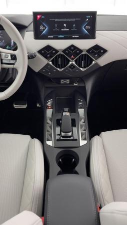 Vente en ligne Ds Ds3 Crossback Ds3 crossback E-Tense Rivoli 136ch au prix de 31 400 €