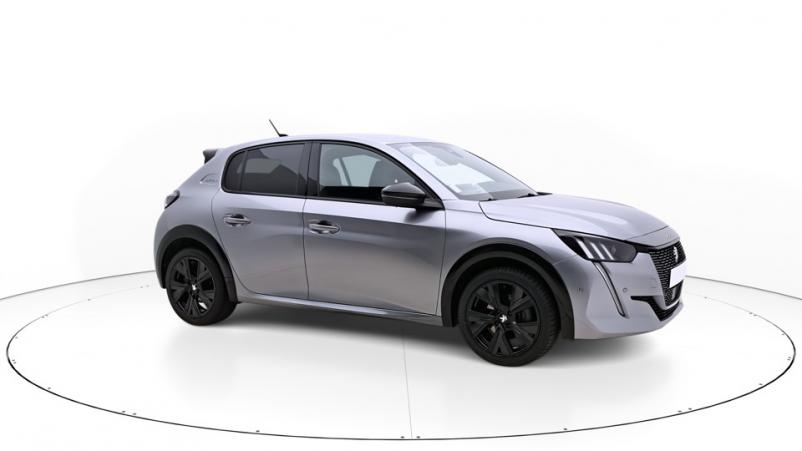 Vente en ligne Peugeot 208  1.2 PureTech S&S 100ch Automatique/8 Gt line au prix de 14 820 €