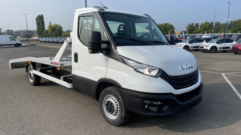 Vente en ligne Iveco Daily Daily III 35S16H 4100 3.0 156ch Porte Voiture Plat'fix PF18 Alu au prix de 57 300 €