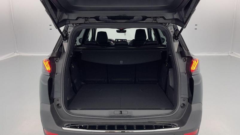 Vente en ligne Peugeot 5008 5008 III 1.2 Puretech 130ch GT EAT8 au prix de 32 400 €