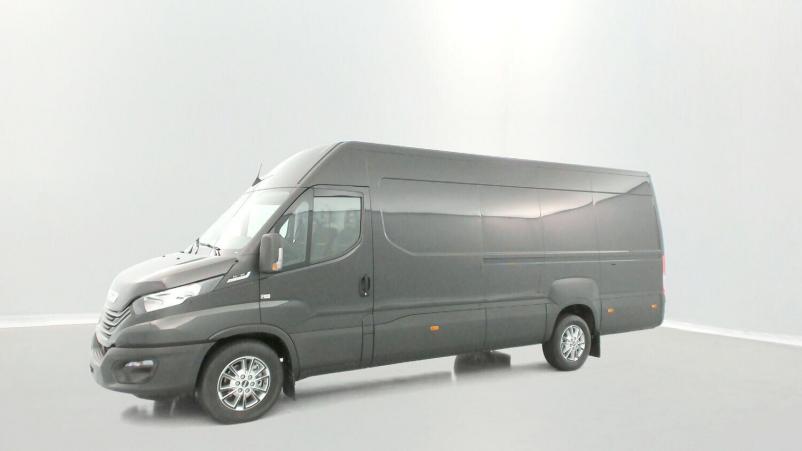 Vente en ligne Iveco Daily Daily 35S16A8 4100 2.3 156ch 16m³ Hi-Matic au prix de 49 260 €