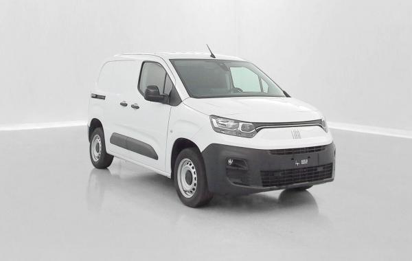 Fiat Doblo Doblo fourgon III M 650kg BlueHDi 100ch Pack Premium Connect Frigo Lamberet occasion de 2024 en vente à Rennes