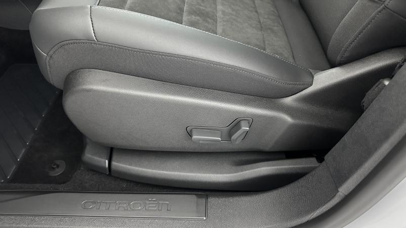 Vente en ligne Citroën C5 Aircross C5 aircross II 1.5 BlueHDi 130ch Max EAT8 au prix de 29 700 €