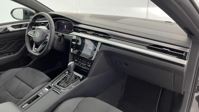 Vente en ligne Volkswagen Arteon Shooting Break Arteon shooting brake 2.0 TDI EVO 150ch R-Line DSG7 au prix de 43 400 €