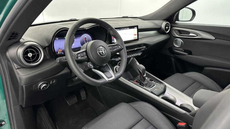 Vente en ligne Alfa Romeo Tonale Tonale 1.5 Hybrid 130ch Sprint TCT7 au prix de 28 910 €