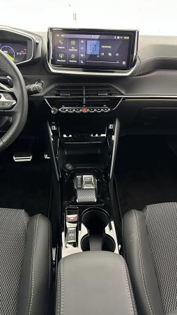 Vente en ligne Peugeot 2008 2008 II(2) 1.2 PureTech 130ch GT EAT8 au prix de 26 000 €