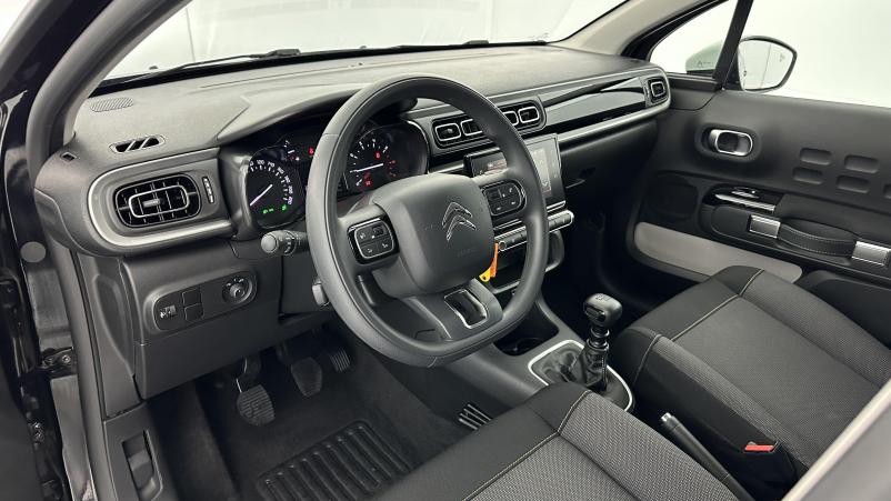 Vente en ligne Citroën C3 C3 III 1.2 PureTech 110ch Shine au prix de 16 010 €