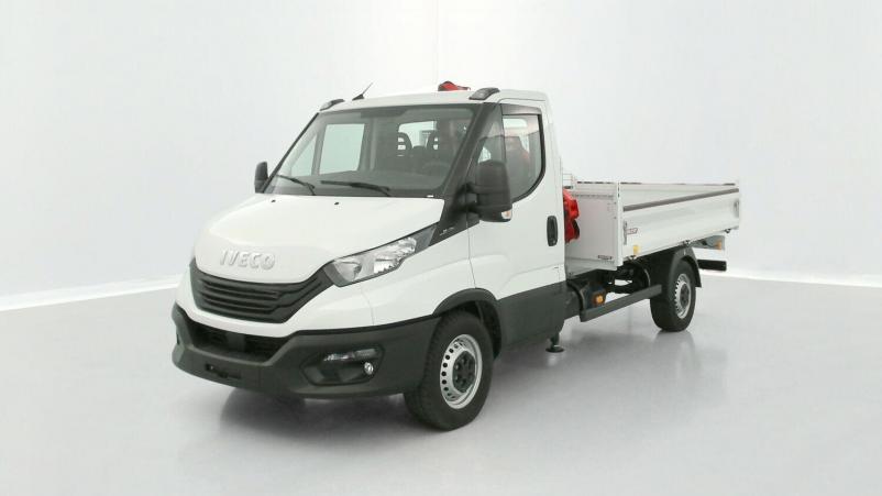 Vente en ligne Iveco Daily Daily III 35S14H 3750 2.3 136ch Benne Alu JPM + Grue PK 2900 au prix de 76 080 €
