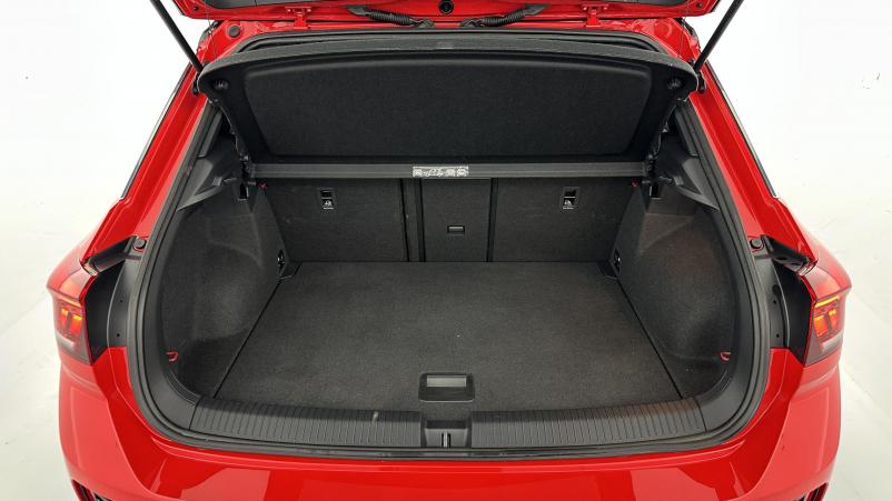 Vente en ligne Volkswagen T-Roc T-roc 2.0 TSI 300ch R 4Motion DSG7 au prix de 31 400 €