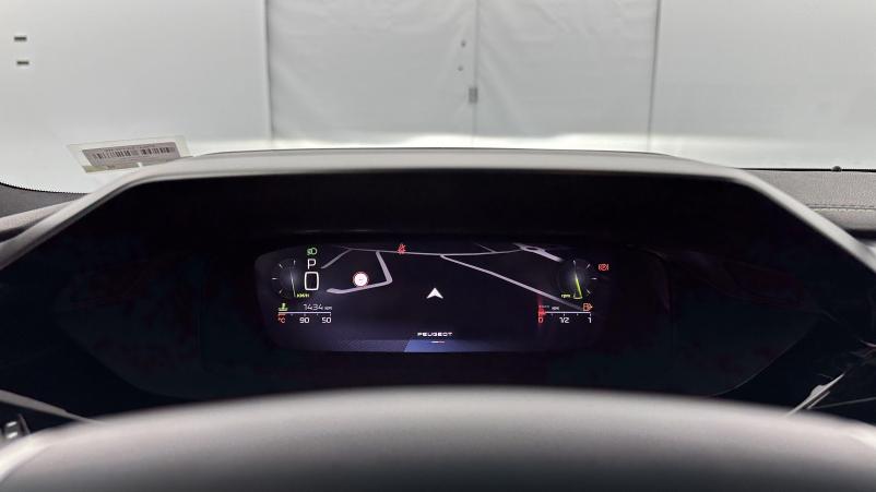 Vente en ligne Peugeot 408 408 1.2 PureTech 130ch GT EAT8 au prix de 28 400 €
