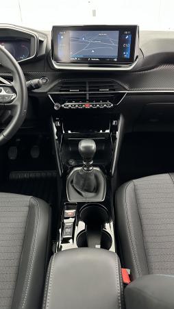Vente en ligne Peugeot 208 208 1.2 Puretech 100ch Allure Pack au prix de 17 510 €