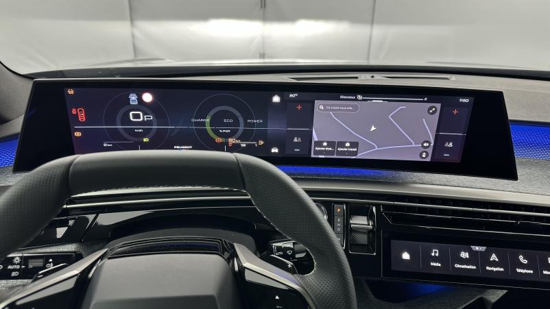 Vente en ligne Peugeot 5008 5008 III 1.2 Hybrid 145ch GT e-DCS6 au prix de 39 410 €