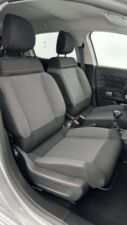 Vente en ligne Citroën C3 C3 III 1.2 PureTech 110ch Shine au prix de 15 410 €
