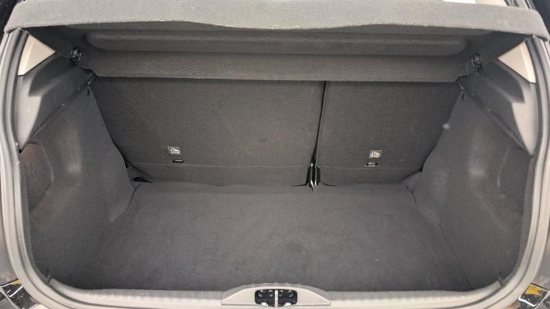 Vente en ligne Citroën C3 PureTech 110 BVM6 Plus au prix de 14 180 €