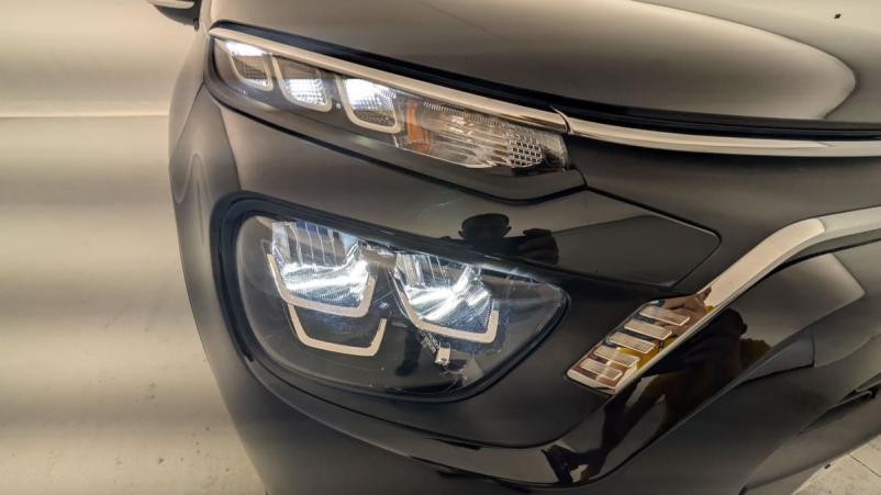 Vente en ligne Citroën C3 PureTech 110 BVM6 Plus au prix de 14 180 €