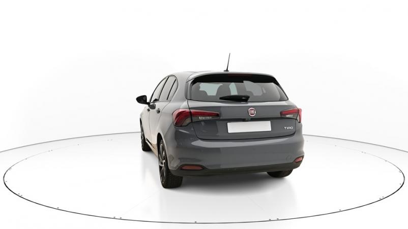 Vente en ligne Fiat Tipo 5P 1.0  T3 Turbo 100ch Manuelle/5 Sport au prix de 16 550 €