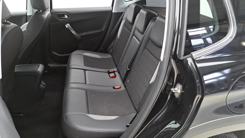 Vente en ligne Peugeot 2008  1.2 PureTech S&S 110ch Manuelle/5 Allure au prix de 7 950 €