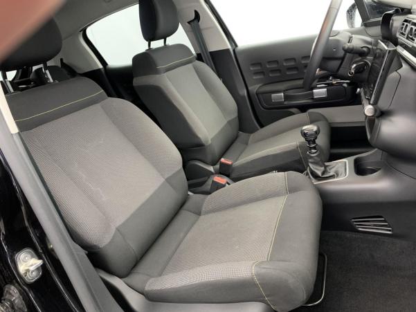 Vente en ligne Citroën C3 PureTech 110 ch BVM6 Max au prix de 14 700 €