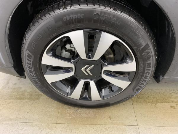 Vente en ligne Citroën C3 PureTech 110 ch BVM6 Max au prix de 14 700 €