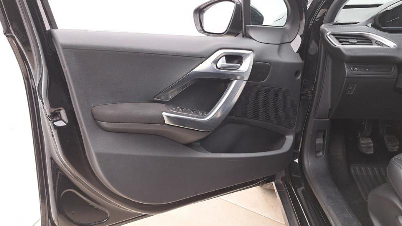 Vente en ligne Peugeot 2008  1.2 PureTech S&S 110ch Manuelle/5 Allure au prix de 7 950 €