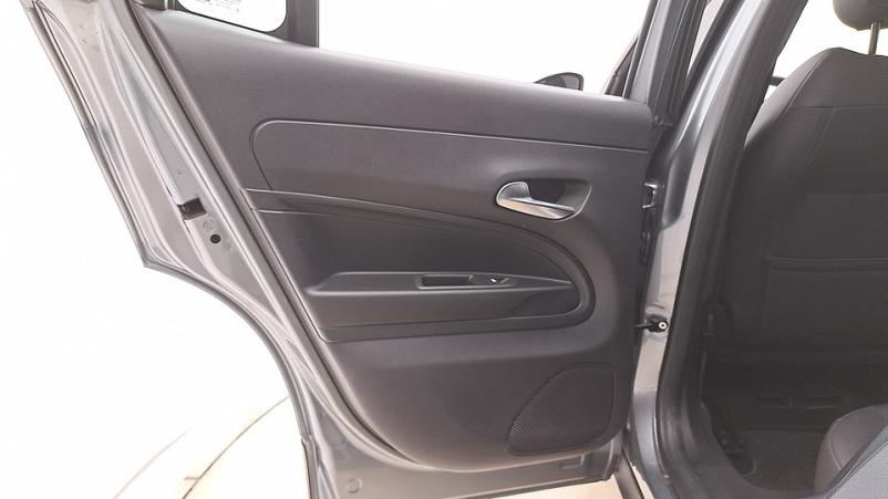Vente en ligne Jeep Avenger  1.2 Turbo 100ch Manuelle/6 Longitude au prix de 20 100 €
