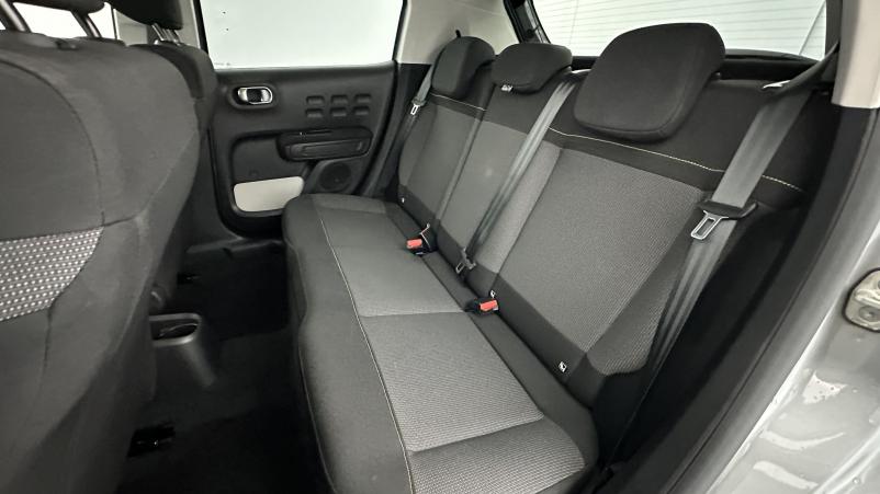 Vente en ligne Citroën C3 C3 III 1.2 PureTech 110ch Shine au prix de 15 410 €