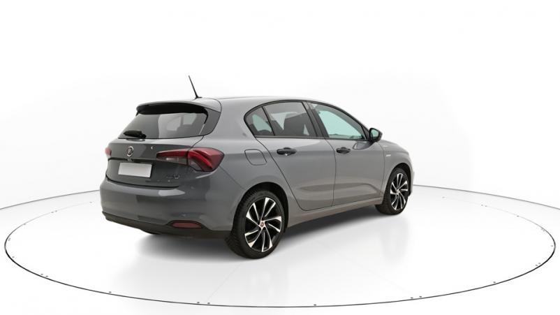 Vente en ligne Fiat Tipo 5P 1.0  T3 Turbo 100ch Manuelle/5 Sport au prix de 16 550 €