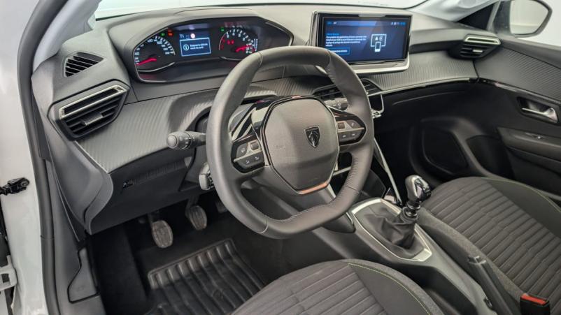 Vente en ligne Peugeot 208 PureTech 100 S S BVM6 Active au prix de 16 250 €