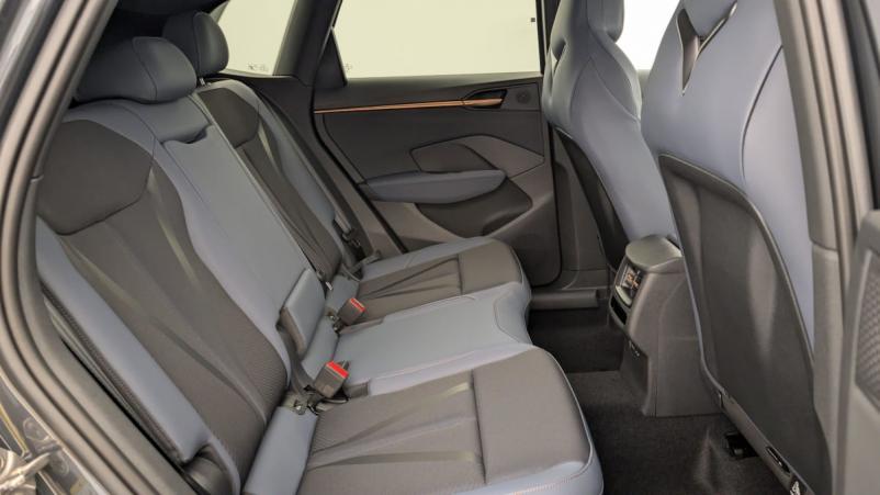 Vente en ligne Cupra Terramar 1.5 eTSI Hybrid 150 ch DSG7 V au prix de 39 120 €
