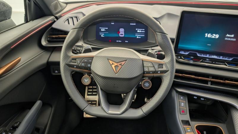 Vente en ligne Cupra Terramar 1.5 eTSI Hybrid 150 ch DSG7 V au prix de 39 120 €