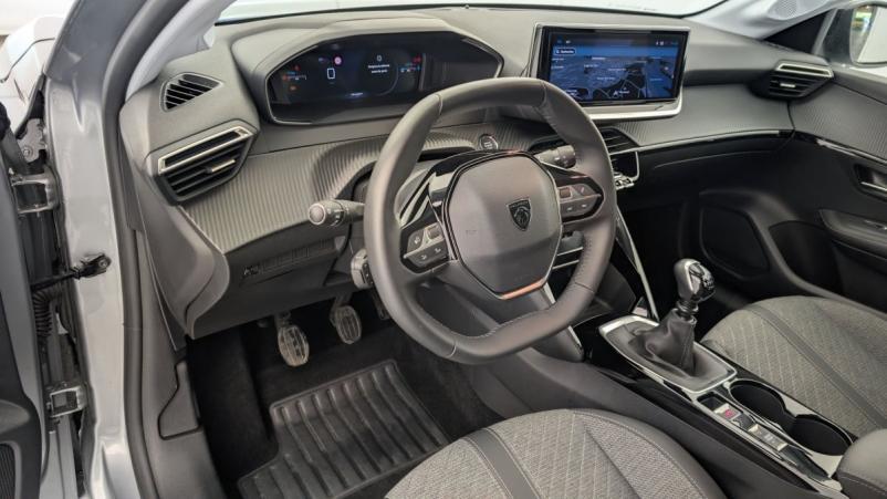 Vente en ligne Peugeot 208 PureTech 100 S S BVM6 Allure au prix de 17 480 €