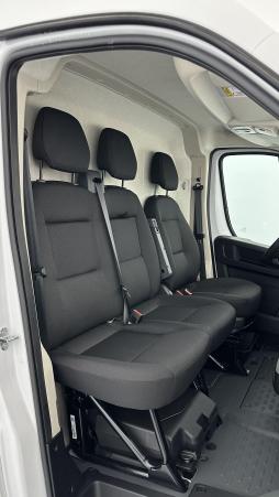 Vente en ligne Peugeot Boxer Fourgon Boxer II L4H2 3.5 MAXI 2.2 180ch BVA8 au prix de 36 180 €