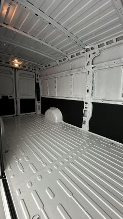 Vente en ligne Peugeot Boxer Fourgon Boxer II L4H2 3.5 MAXI 2.2 180ch BVA8 au prix de 36 180 €