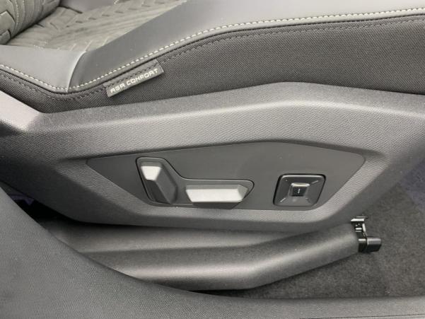 Vente en ligne Peugeot 3008 Hybrid 145 e-DCS6 GT au prix de 36 500 €