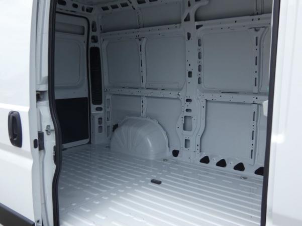 Vente en ligne Citroën Jumper Fourgon TOLE 33 L2H2 140 S S BVM6 au prix de 29 430 €