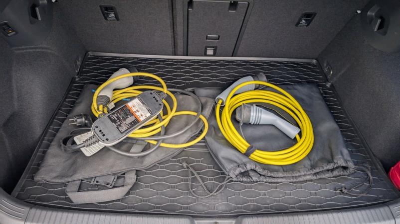 Vente en ligne Volkswagen Golf 1.4 HYBRIDE RECHARGEABLE OPF 245 DSG6 GTE au prix de 27 470 €
