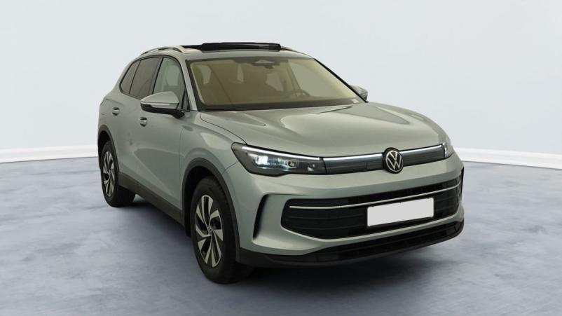 Vente en ligne Volkswagen Tiguan 1.5 eTSI 150CV DSG7 LIFE PLUS au prix de 41 690 €