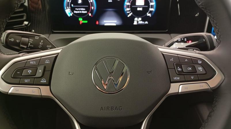 Vente en ligne Volkswagen Tiguan 1.5 eTSI 150CV DSG7 LIFE PLUS au prix de 41 690 €