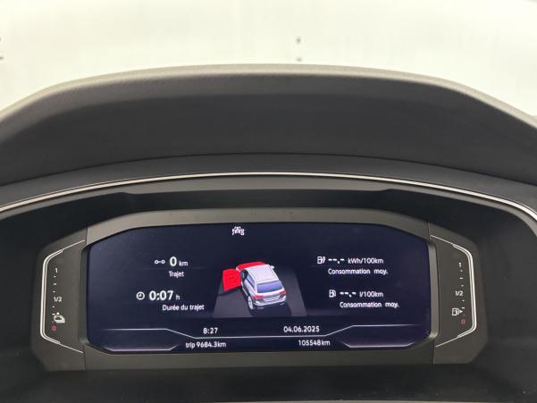 Vente en ligne Volkswagen Tiguan 1.4 eHybrid 245ch Elegance DSG6 + Caméra 360° + Attelage au prix de 24 990 €