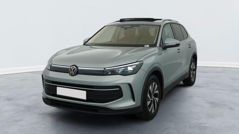 Vente en ligne Volkswagen Tiguan 1.5 eTSI 150CV DSG7 LIFE PLUS au prix de 41 690 €