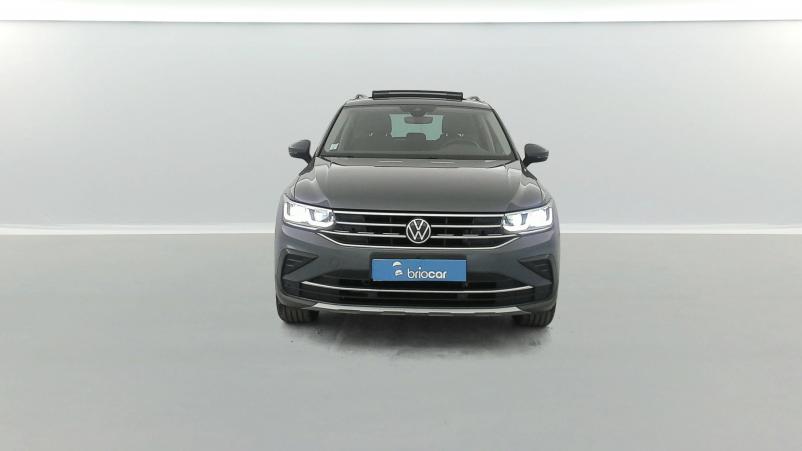 Vente en ligne Volkswagen Tiguan 1.4 eHybrid 245ch Elegance DSG6 + Caméra 360° + Attelage au prix de 24 990 €