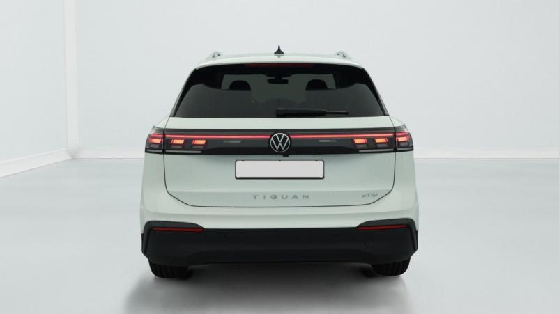 Vente en ligne Volkswagen Tiguan 1.5 eTSI 150CV DSG7 LIFE PLUS au prix de 40 660 €