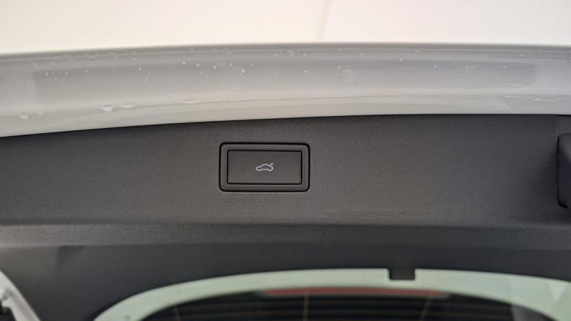 Vente en ligne Volkswagen Tiguan 1.5 eTSI 150CV DSG7 LIFE PLUS au prix de 40 660 €
