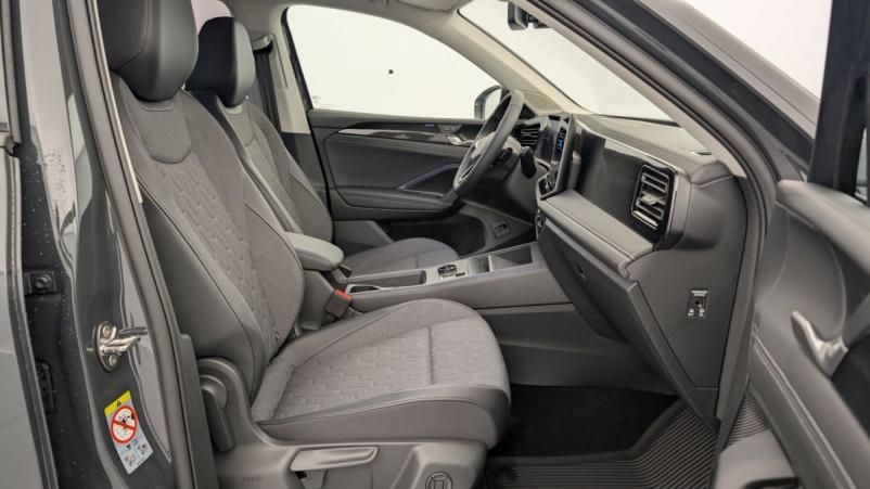 Vente en ligne Volkswagen Tiguan 1.5 eTSI 150CV DSG7 LIFE PLUS au prix de 39 630 €